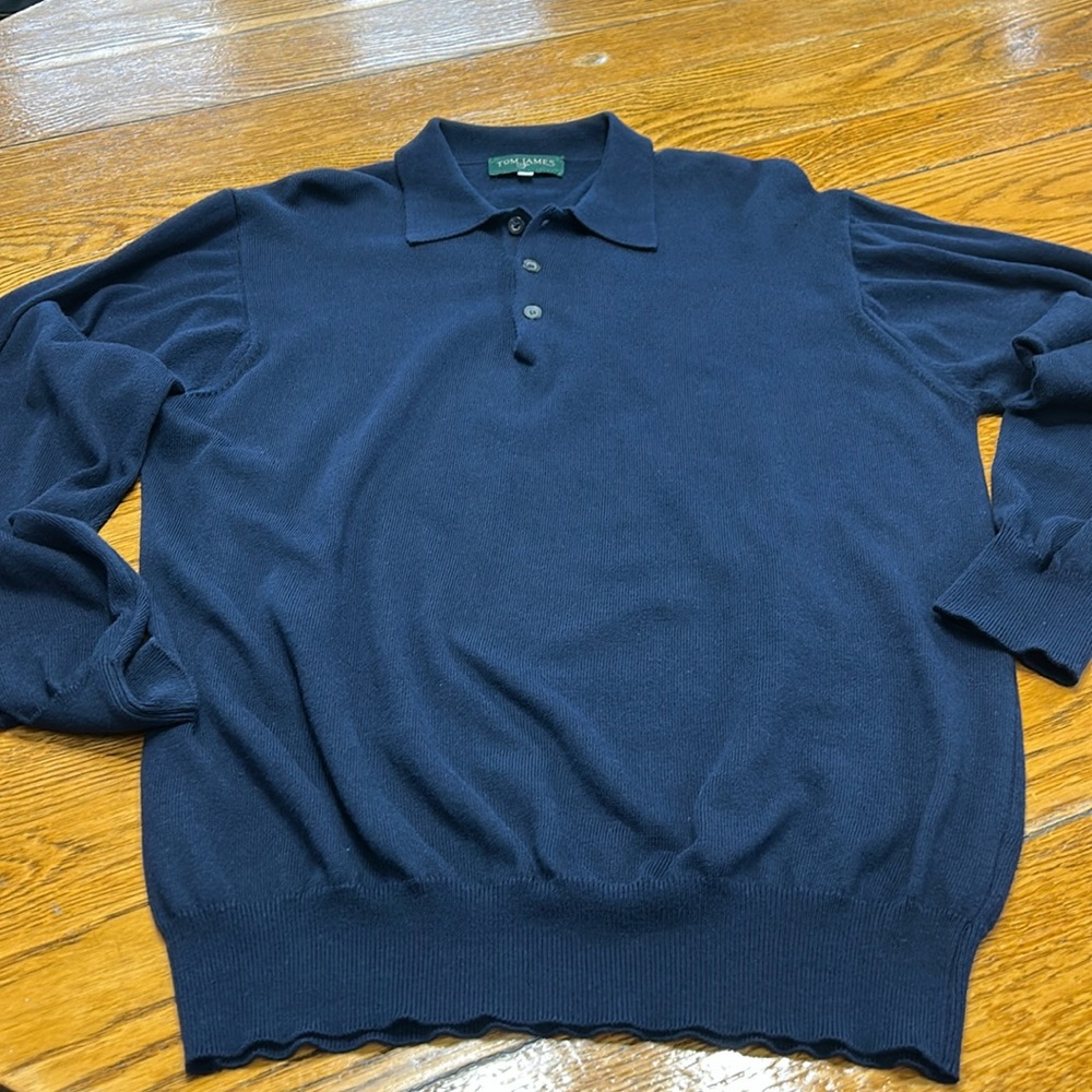 Tom James blue cotton blend sweater.  Button close. Made in Italy. Size XL.